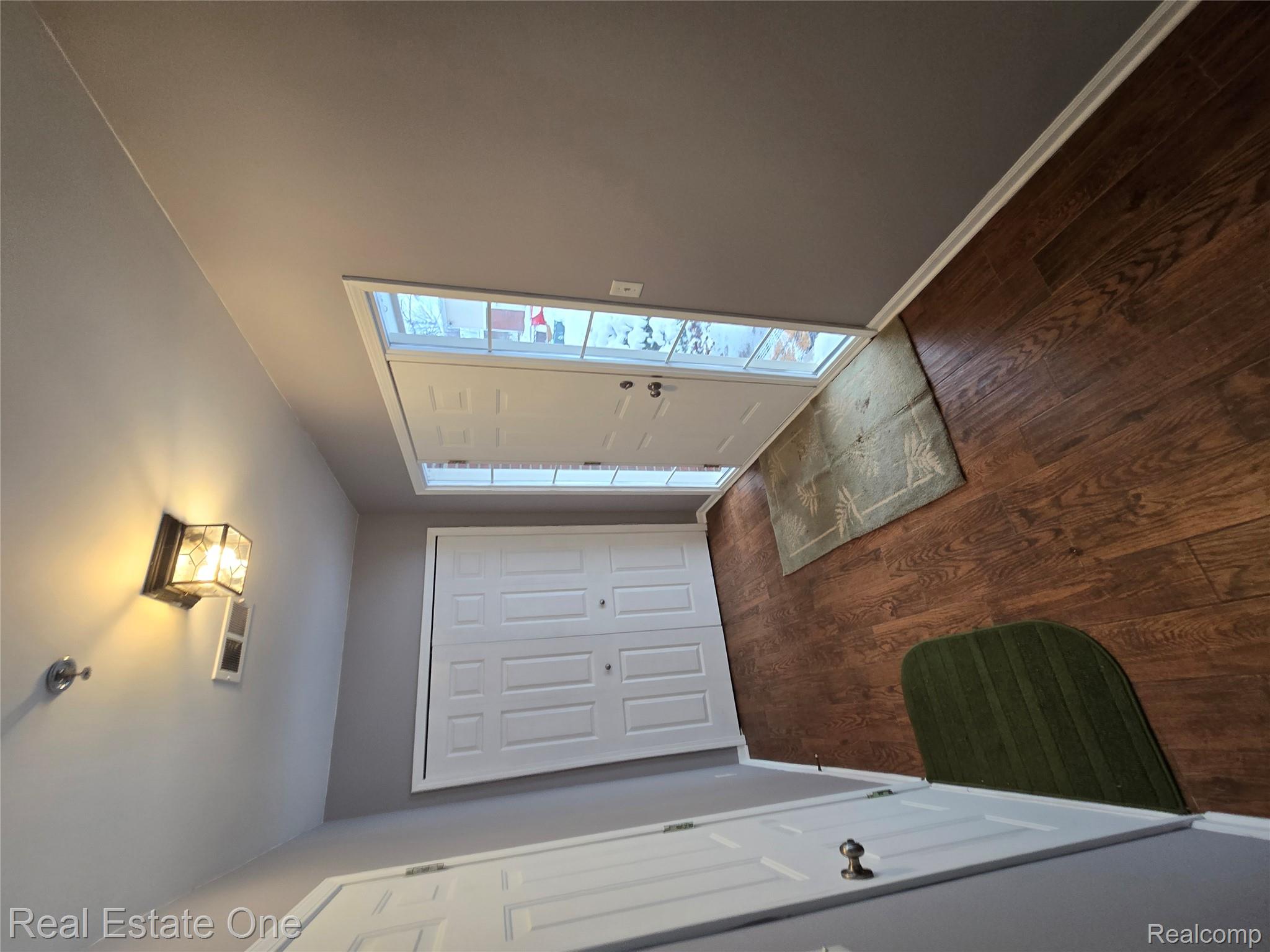 1716 DEEPWOOD Circle 43