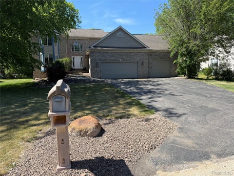 Photo for 8318 Mill Pointe Court