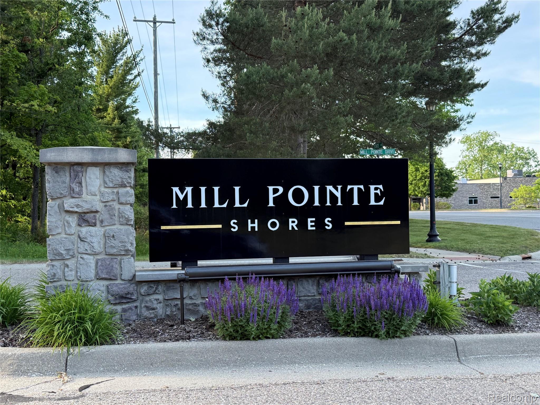 8318 Mill Pointe Court