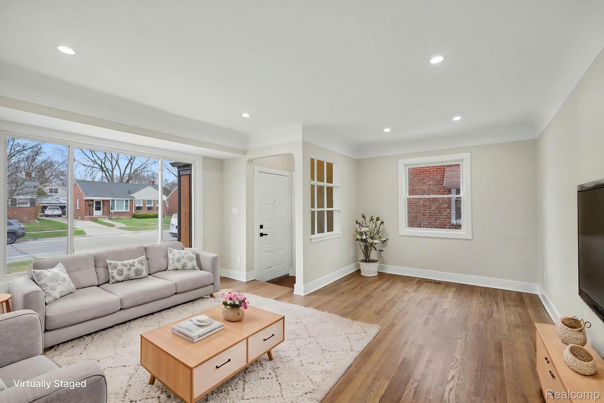 327 Normandy Road