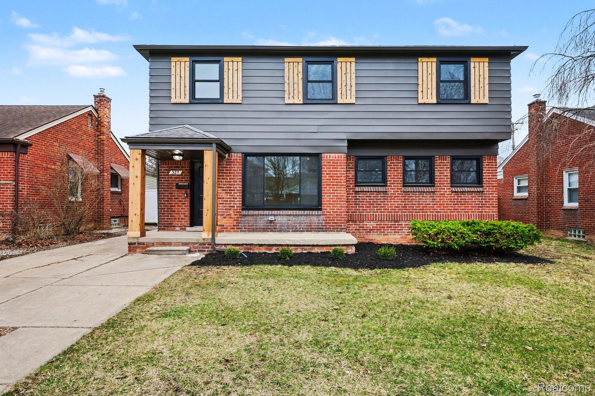 327 Normandy Road