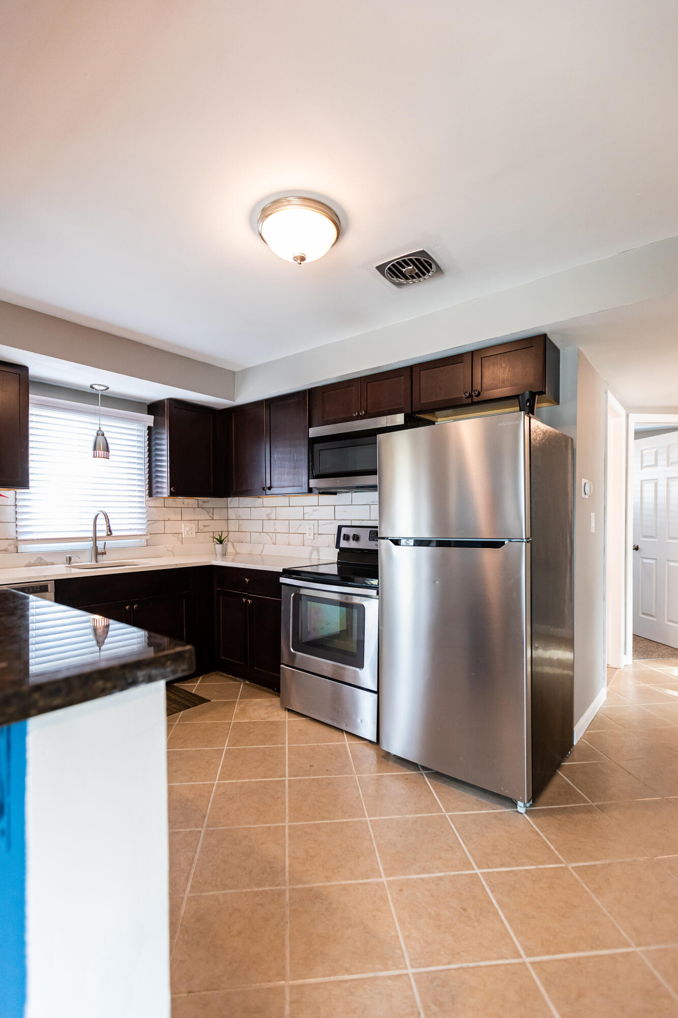 21400 Parklawn Street