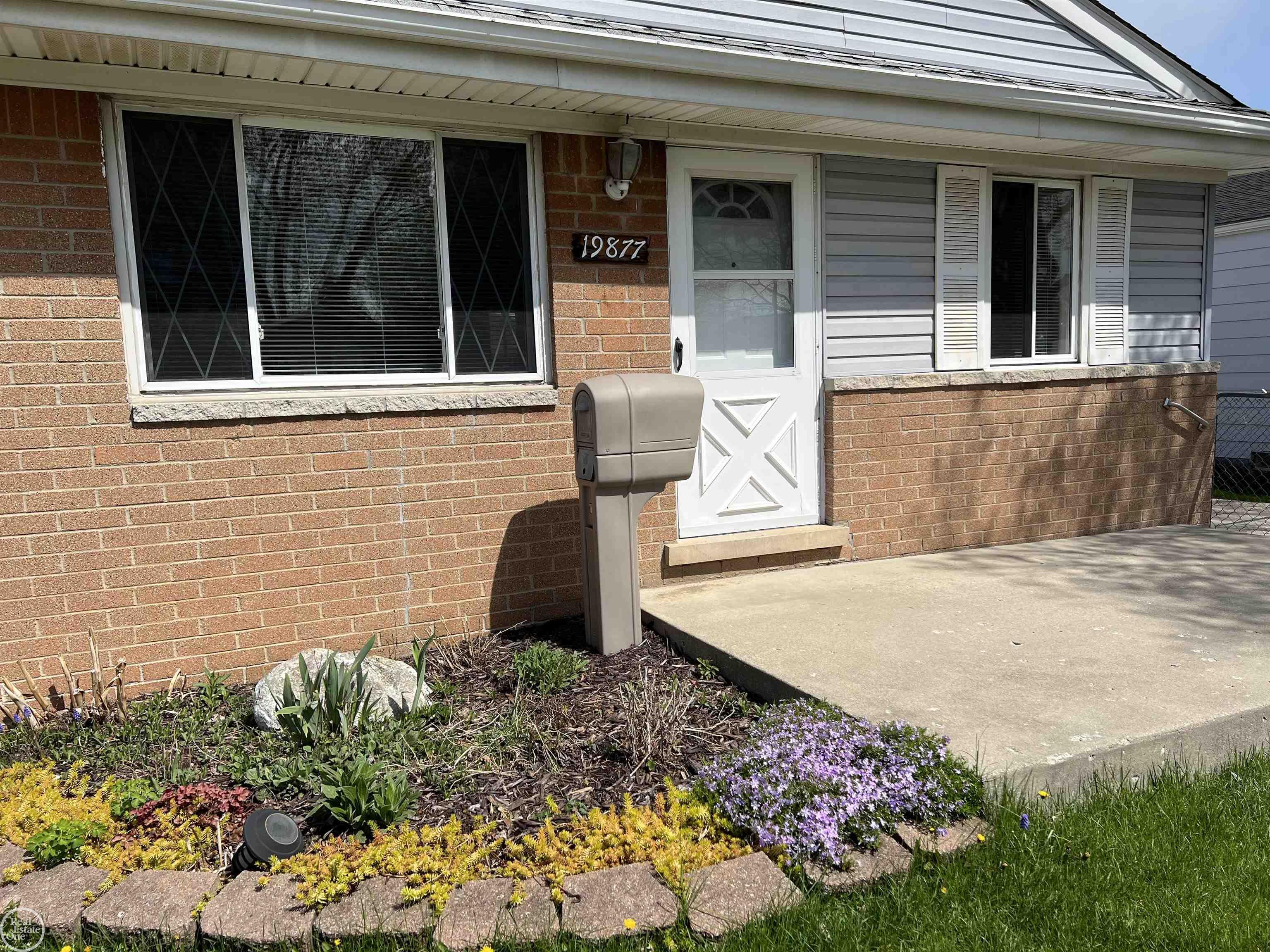 19877 Woodward Street