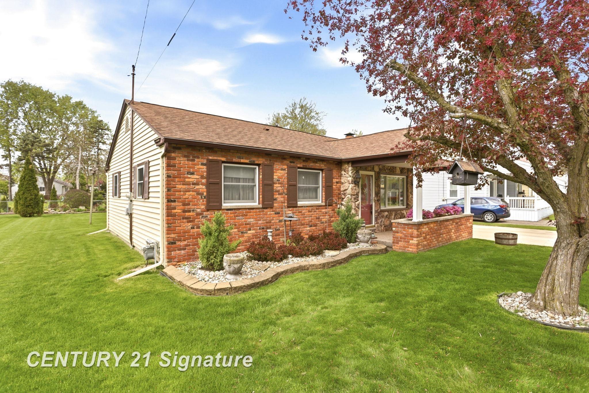 2961 Johns Drive