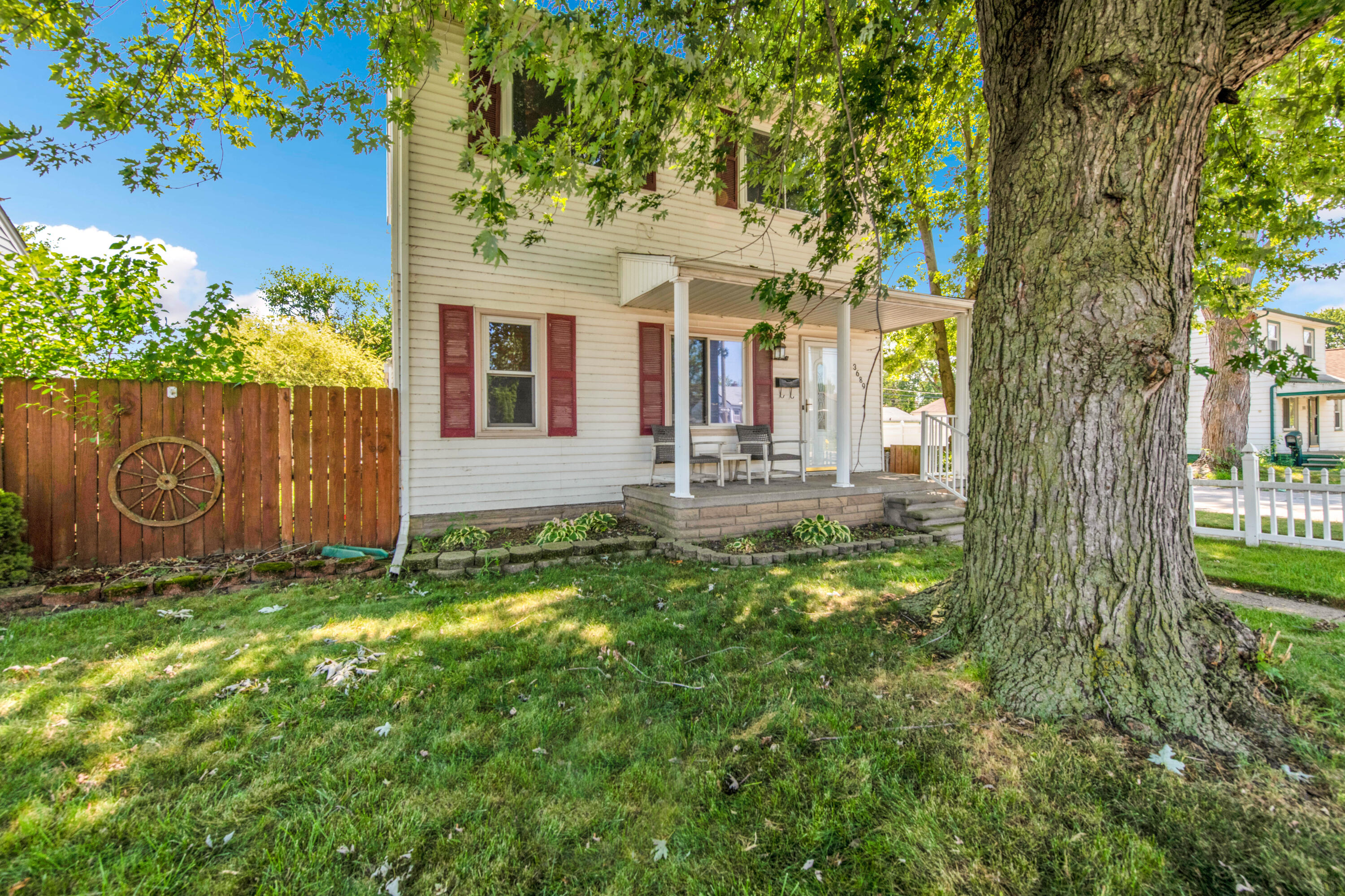 3689 20th Street