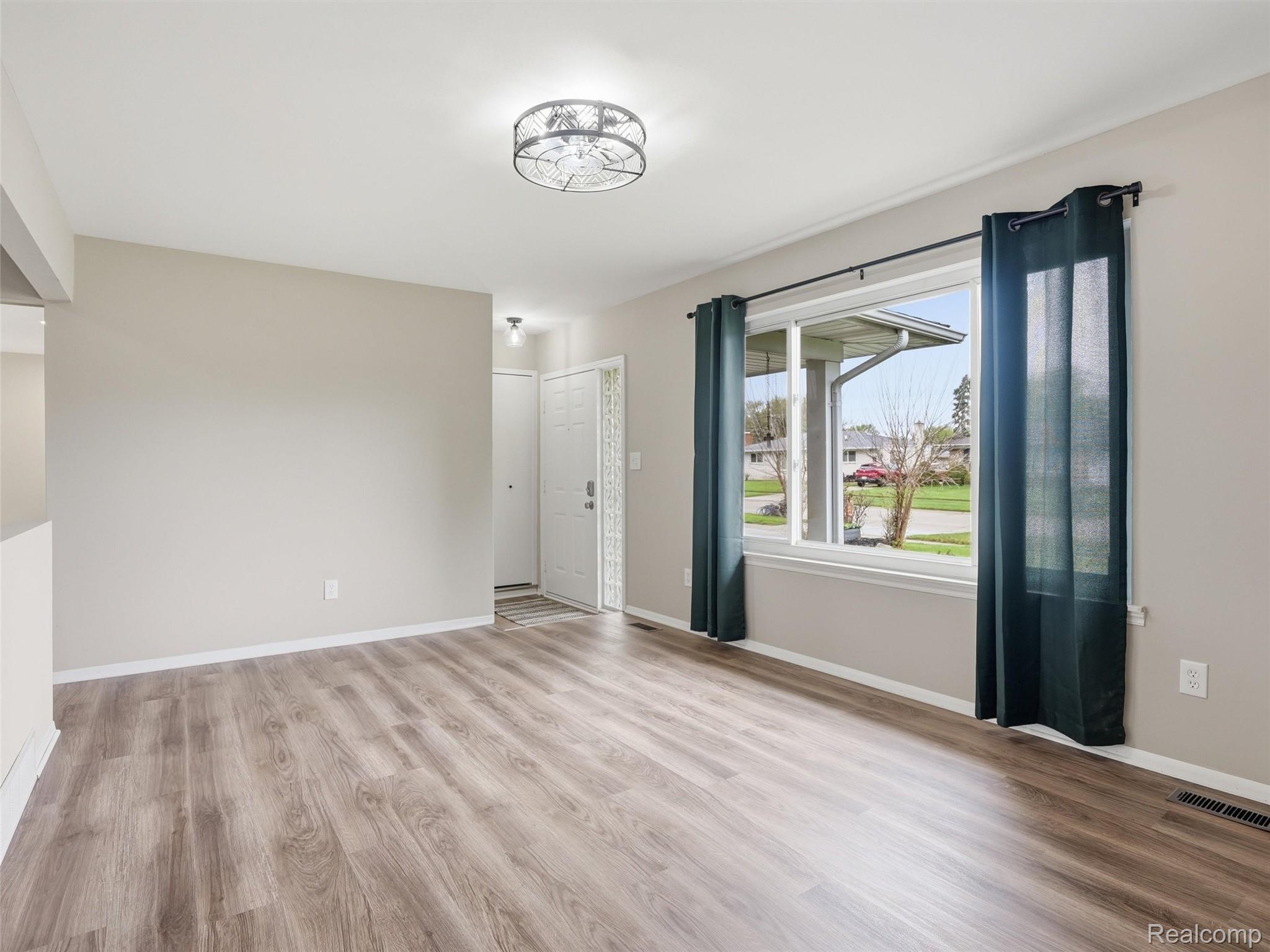 8618 Alwardt Drive