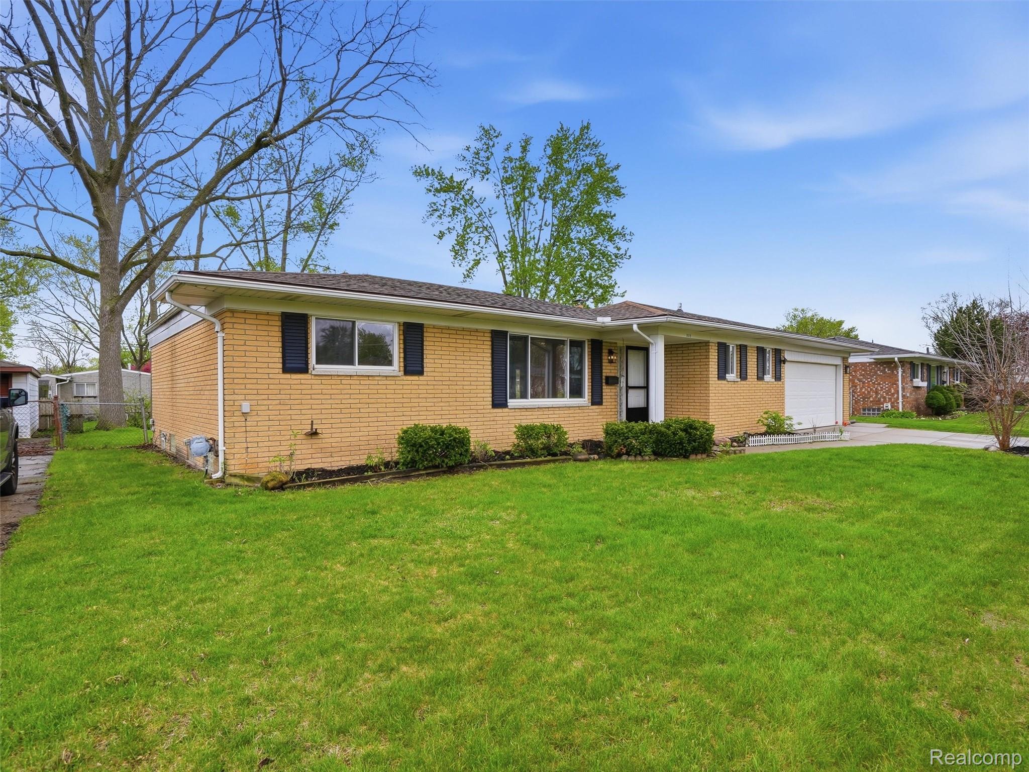 8618 Alwardt Drive
