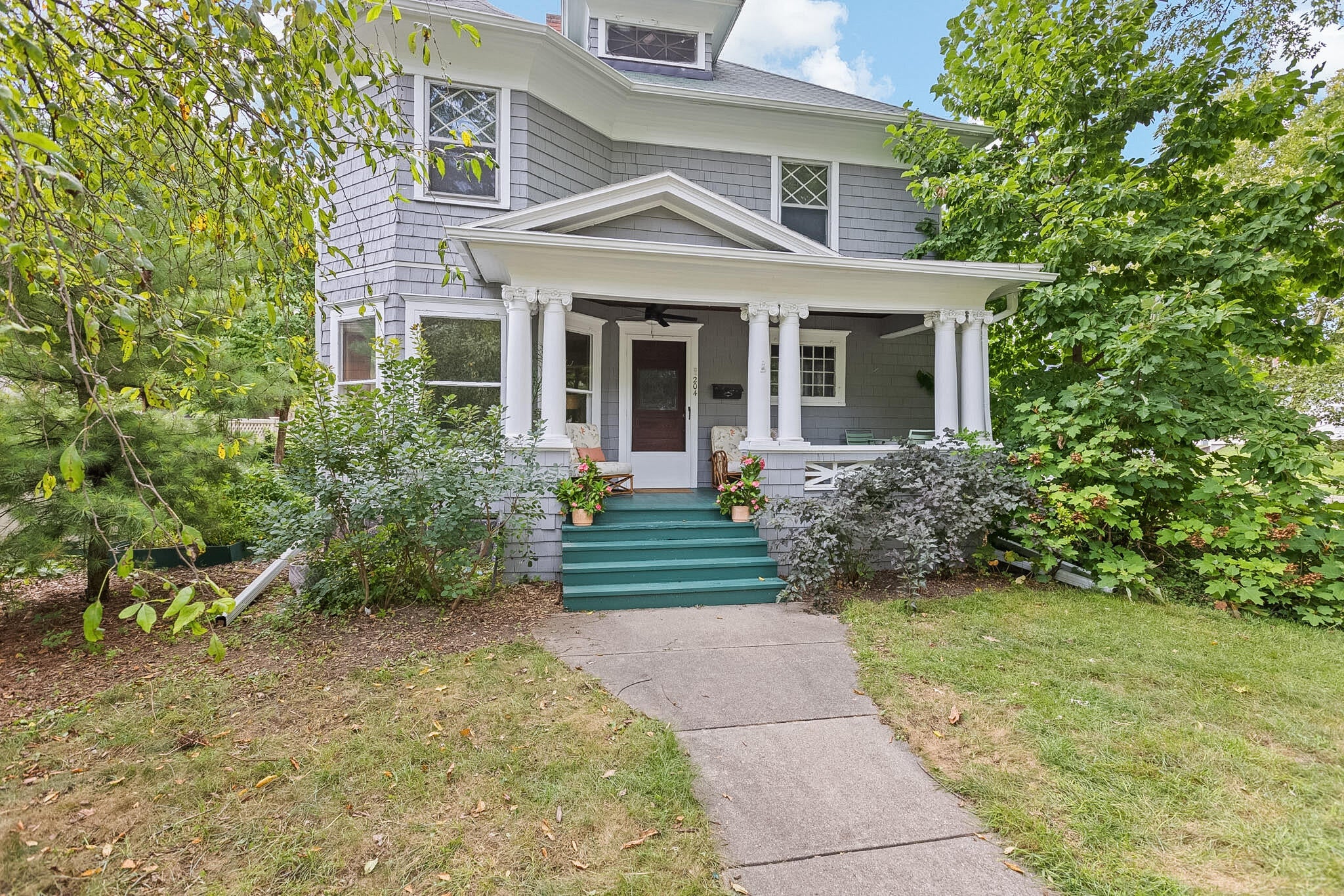 204 Edgewood Street