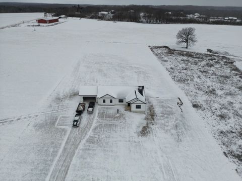 A home in DrydenTownship_Lapeer