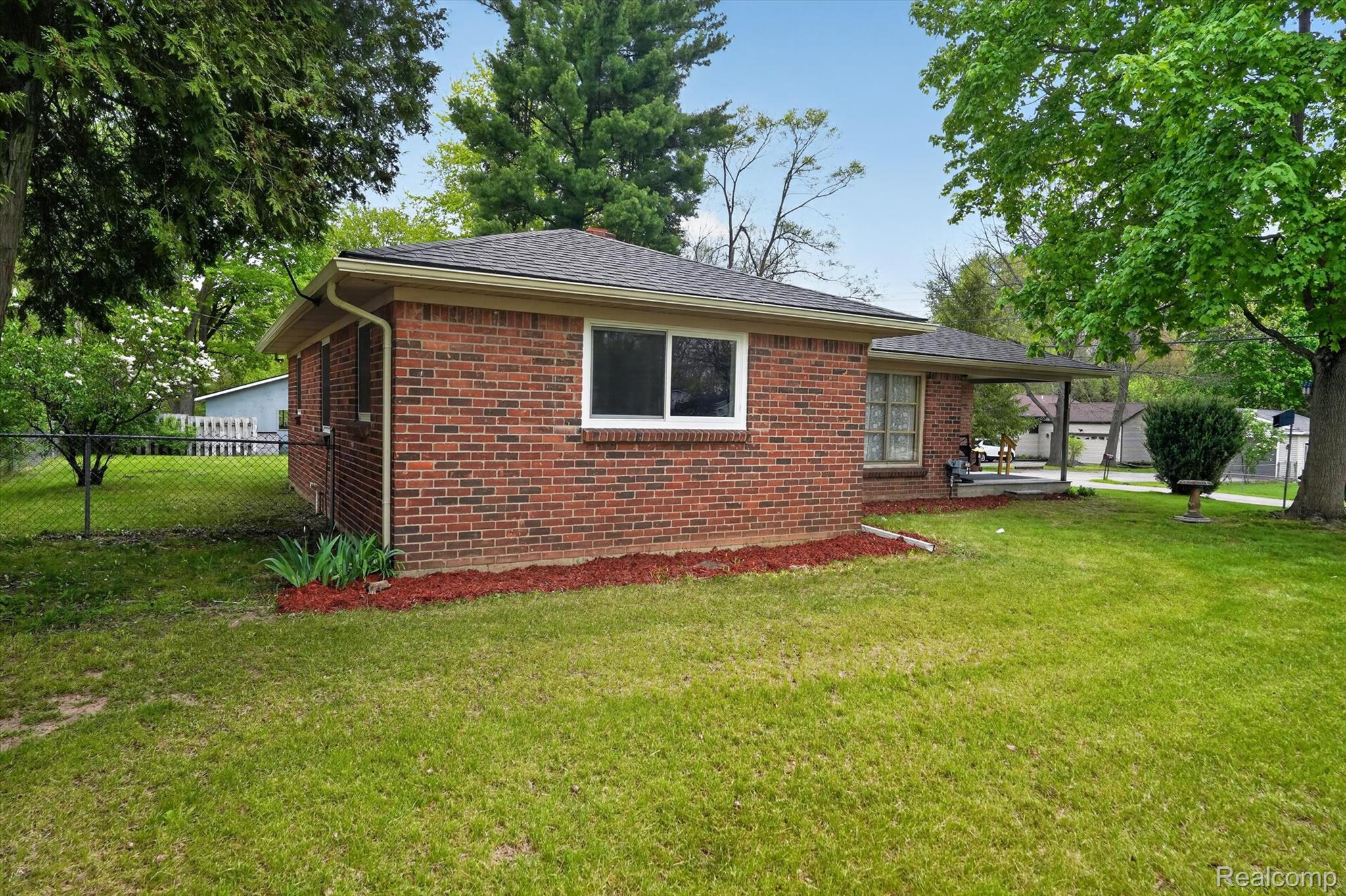 403 Pond Street