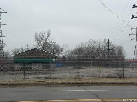 4096 N Dort Highway Flint City MI 48506