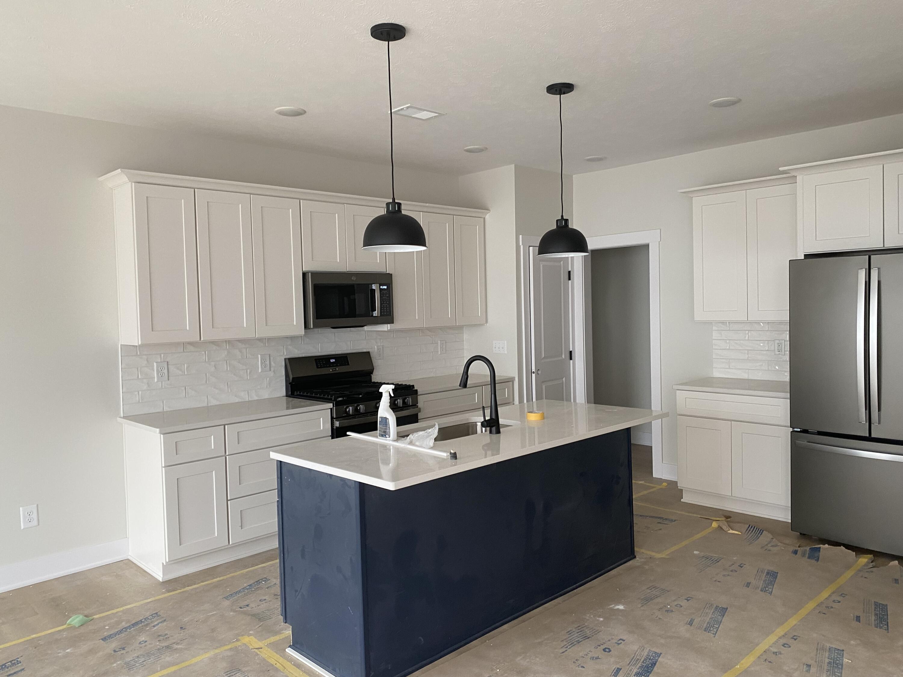 4243 Stratton Boulevard SE 25