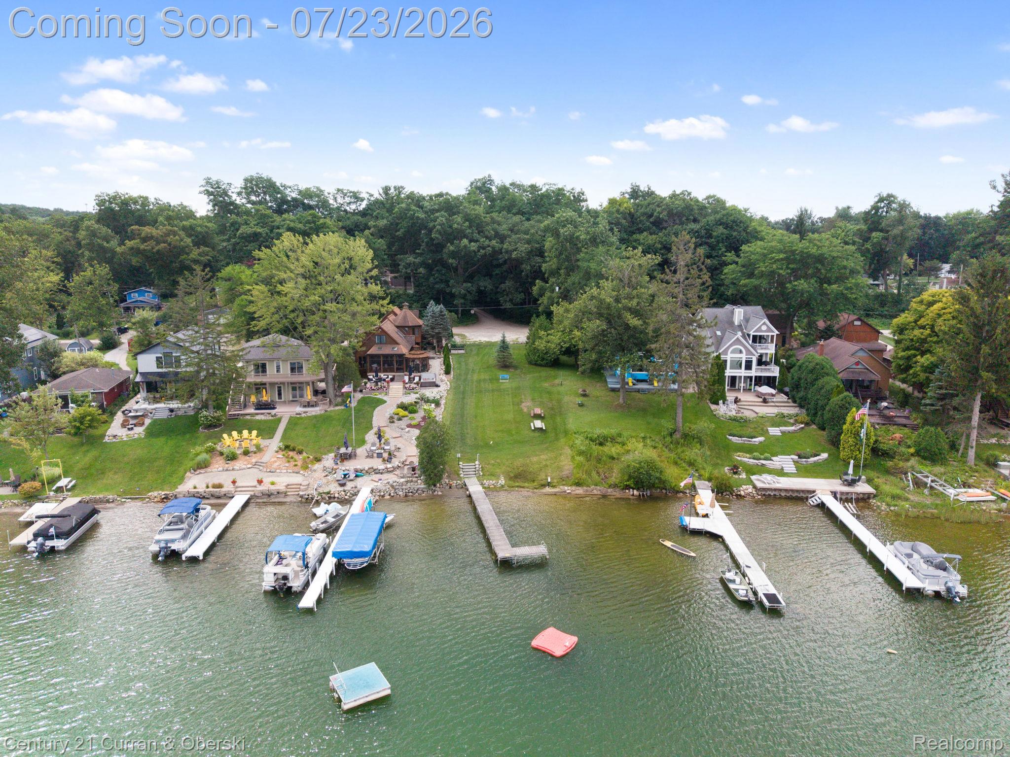 10492 Lake Shore Drive