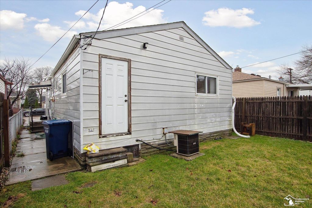 listing image 27