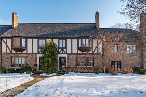 476 Saint Clair Avenue Grosse Pointe City MI 48230