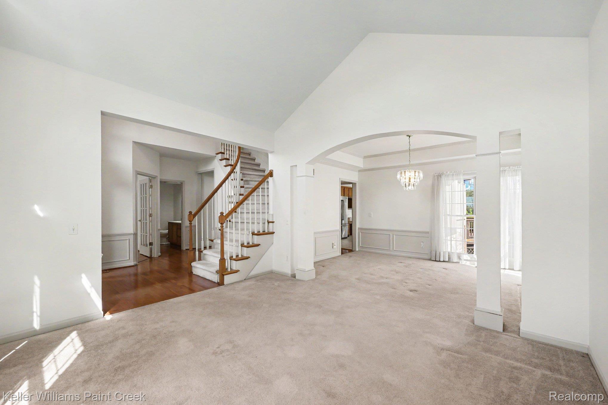 1432 Oakmont Court
