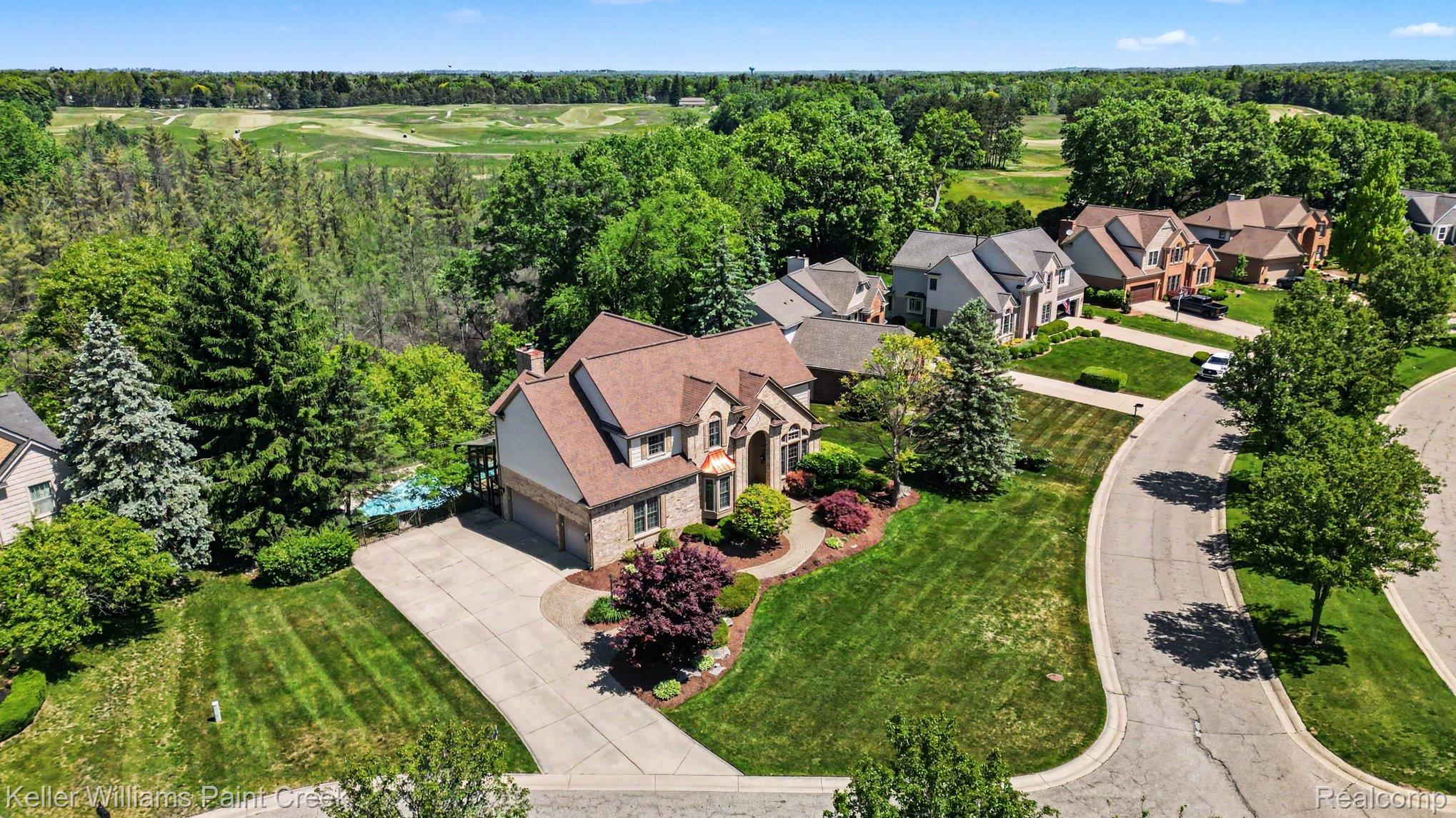 1432 Oakmont Court