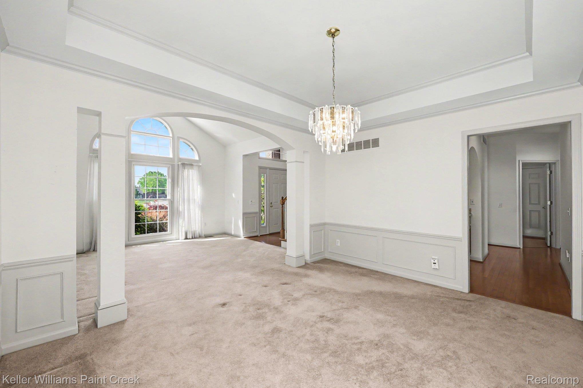 1432 Oakmont Court