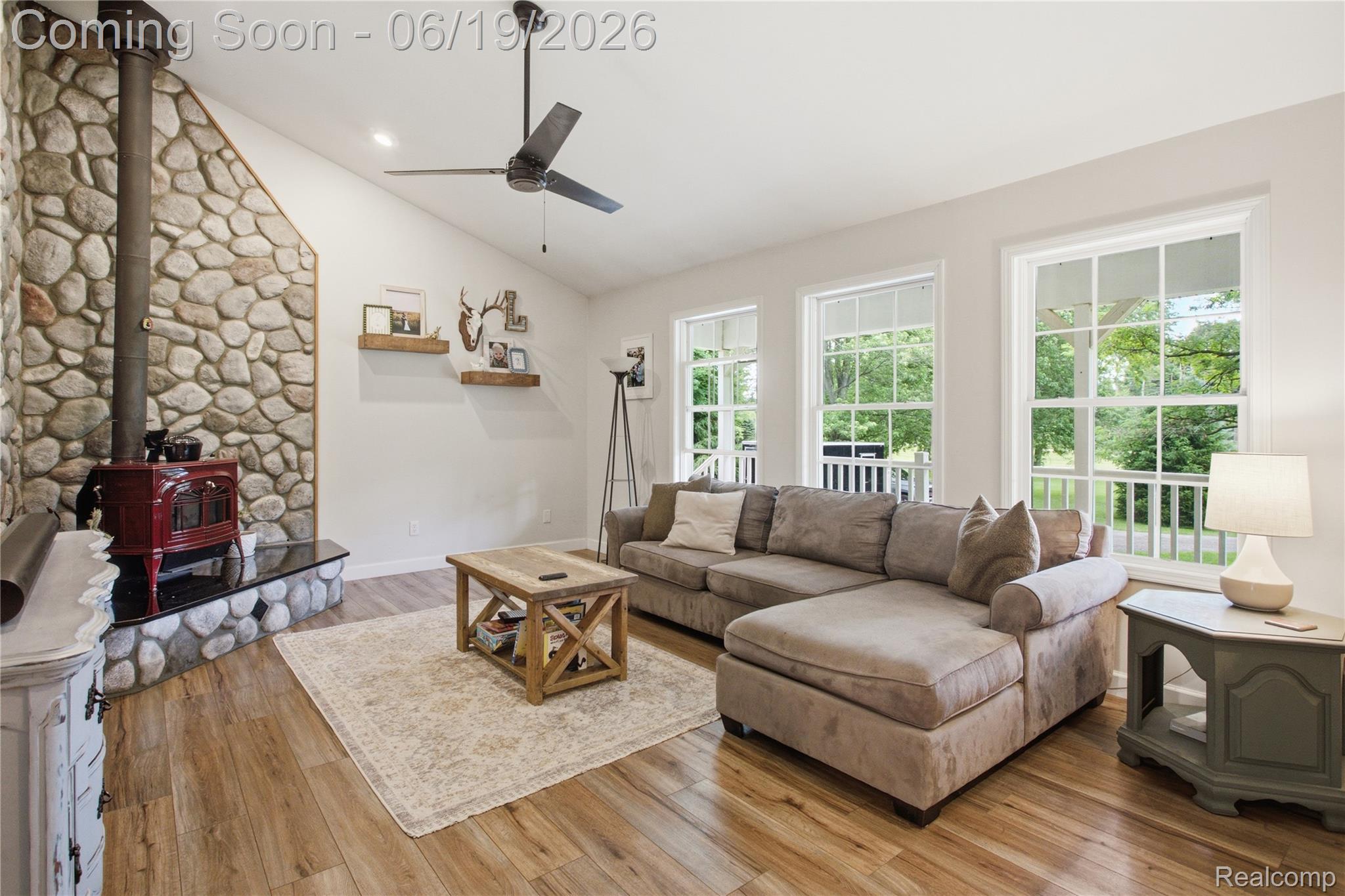 5739 Suntar Valley Drive