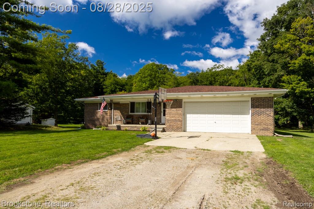 2042 Werner Road