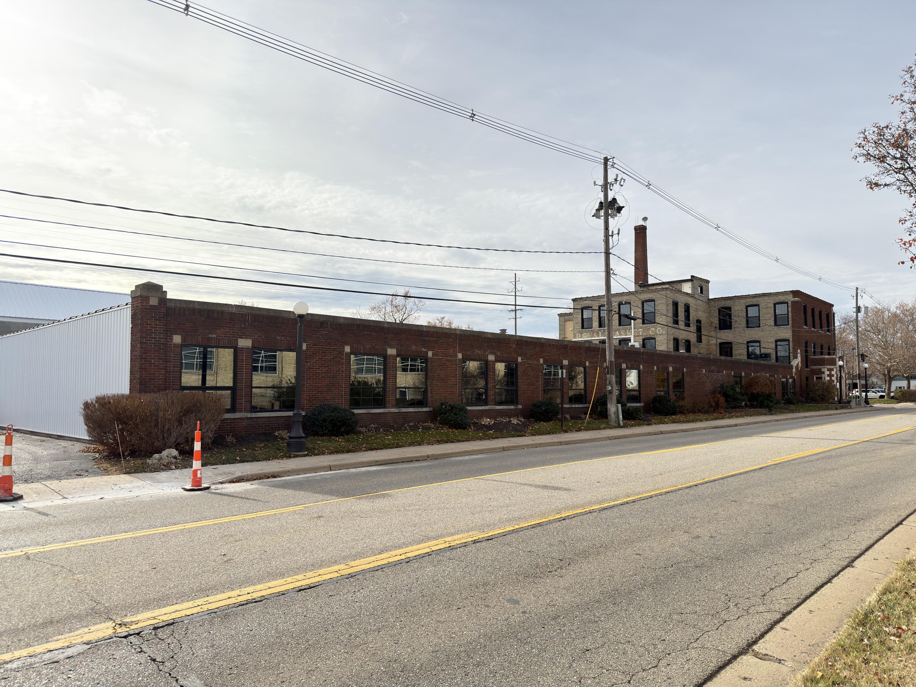 160 W Washington Avenue A