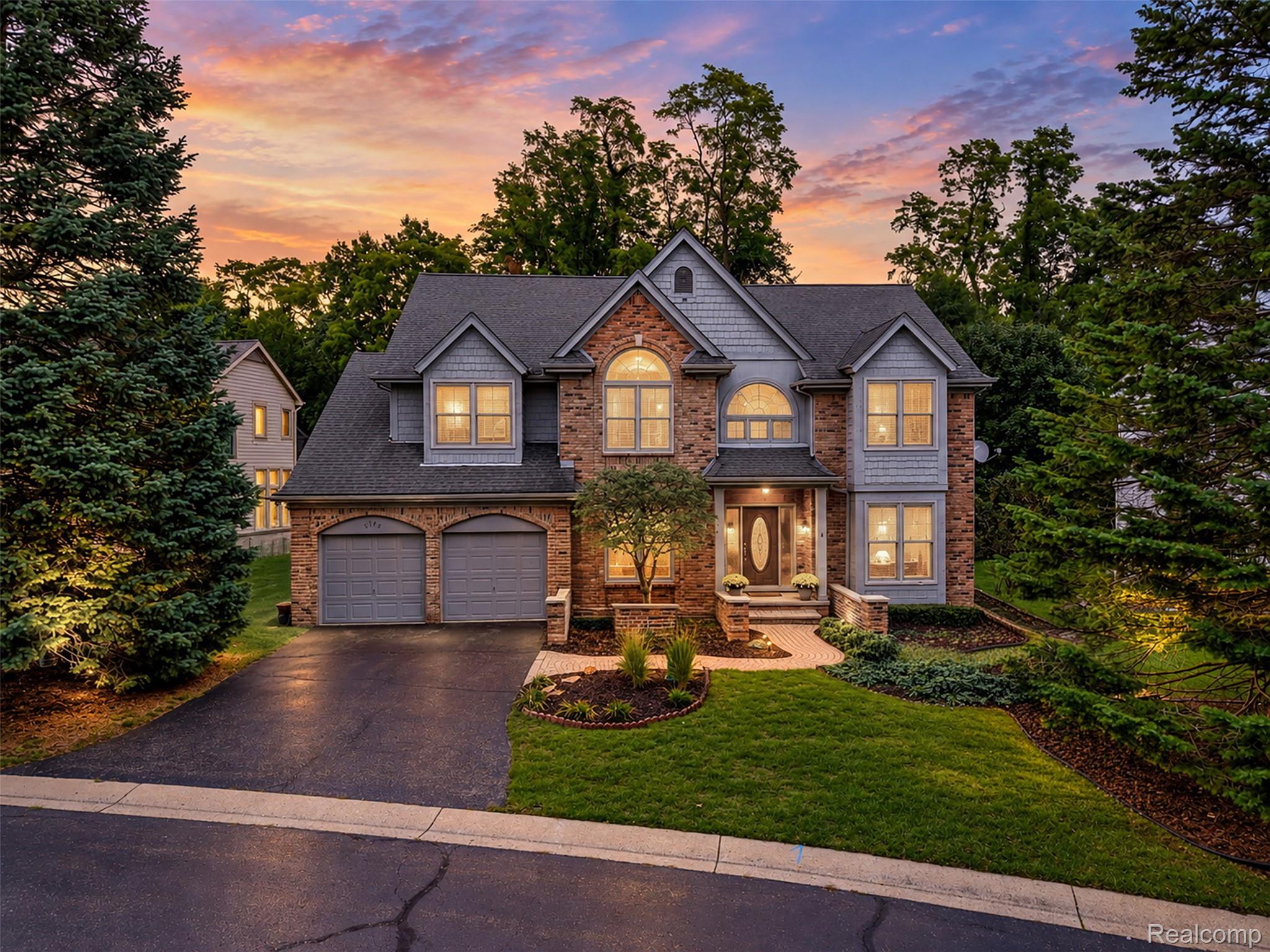 2749 Nicole Court