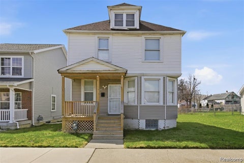 Tiny photo for 5729 Maxwell Street, Detroit City, MI 48213 (MLS # 20261083249)
