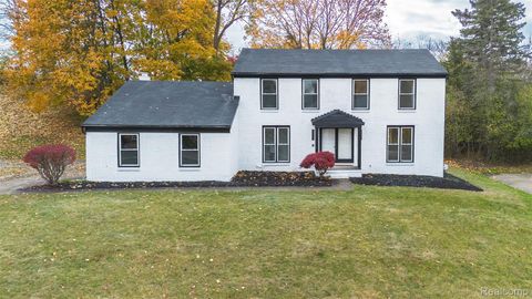 5435 Tequesta Drive West Bloomfield Charter Township MI 48323