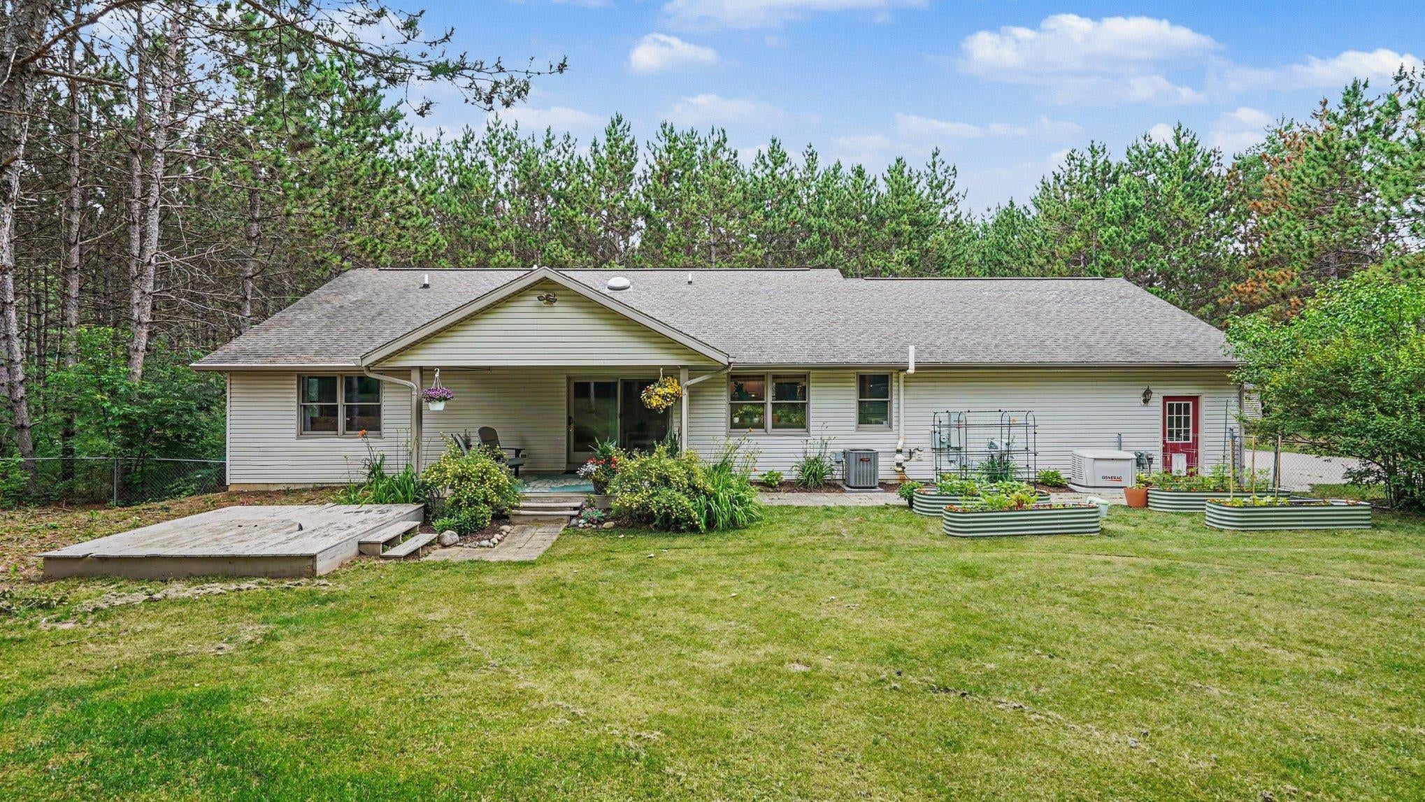 2107 W Kelly Drive