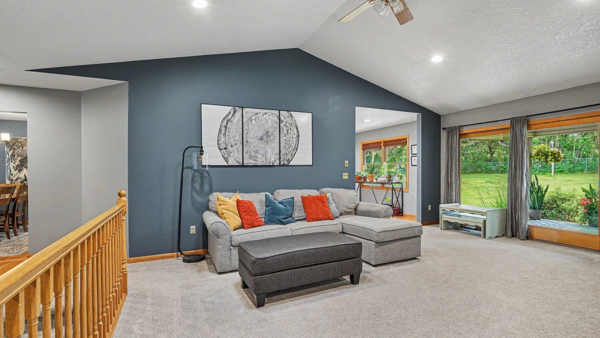 2107 W Kelly Drive