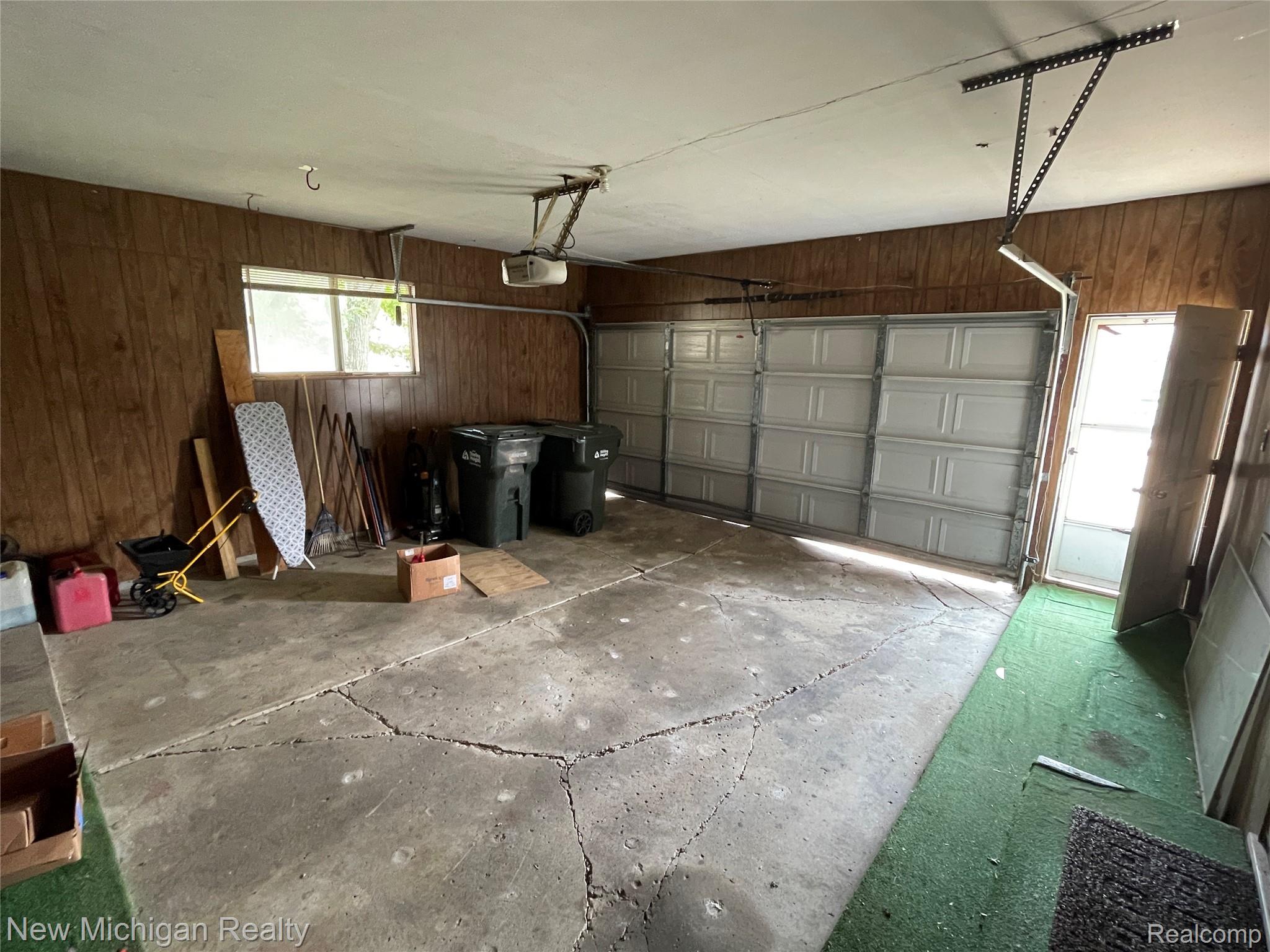 34209 Macdonald Drive