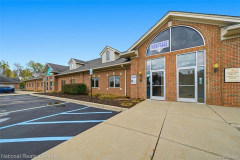 45679 Village Blvd Shelby Charter Township MI 48315