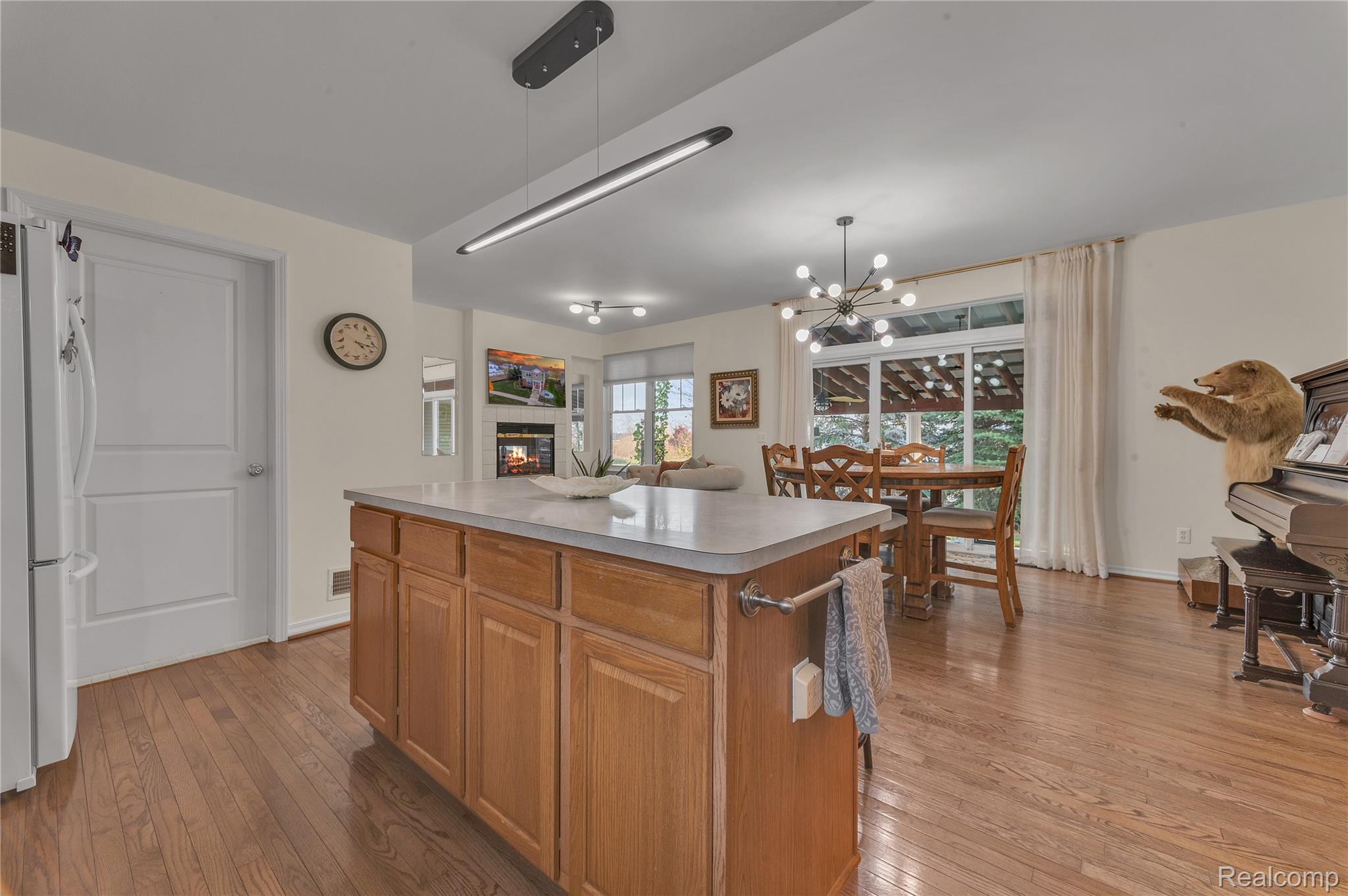 26738 Canterbury Circle