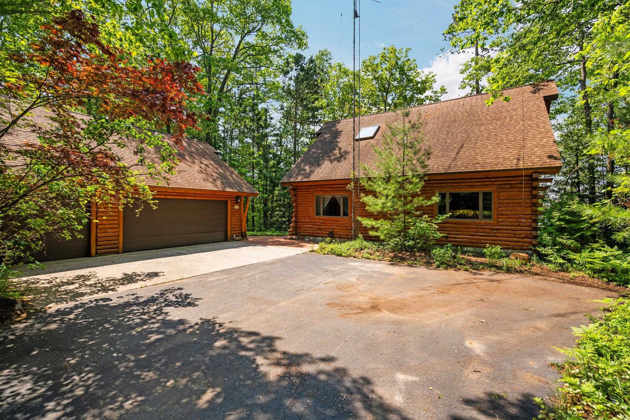 10037 Mud Lake Road