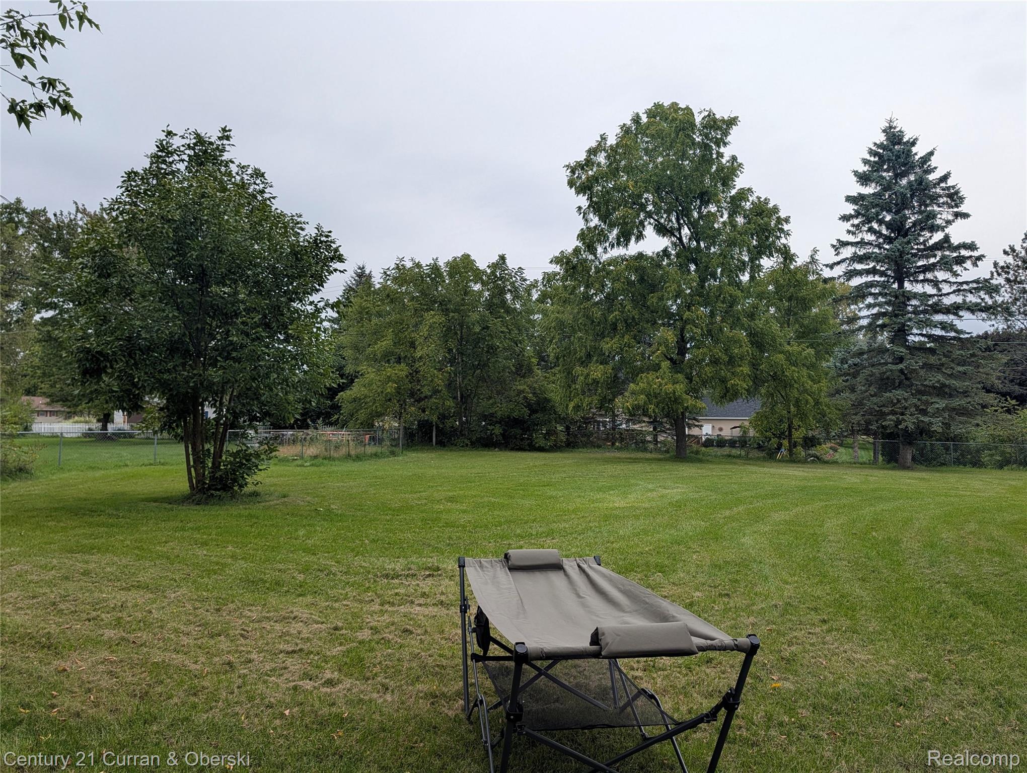 9371 Bennett Lake Road