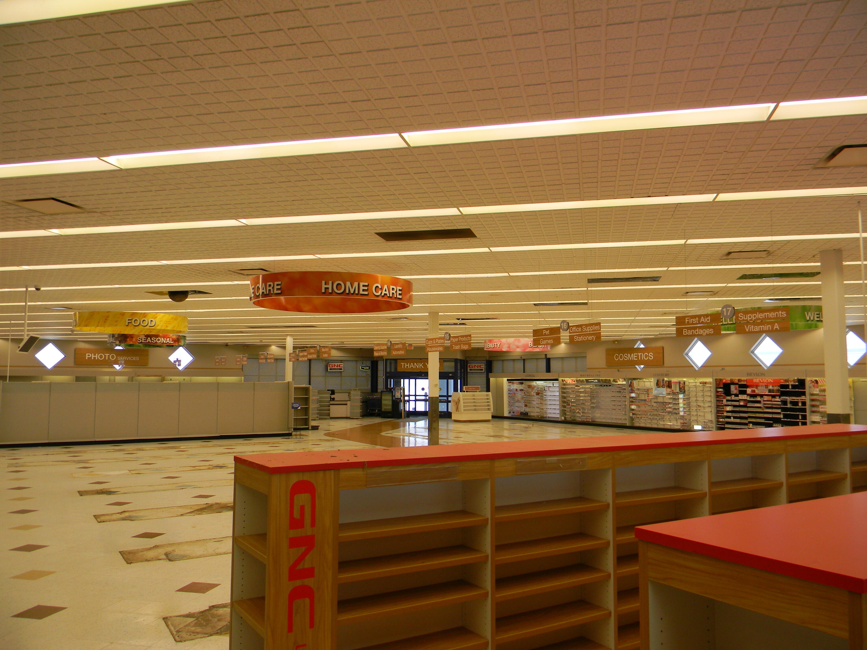 936 E Ludington Avenue