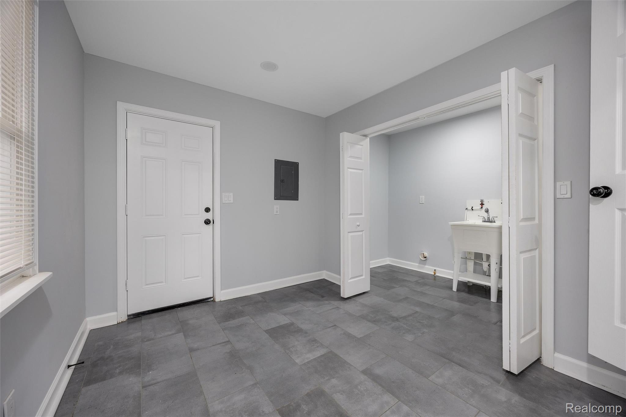 18191 Kentfield Street