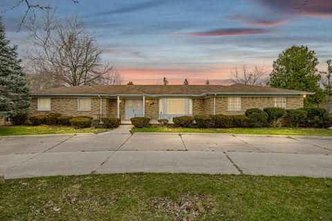 31430 LAHSER Road Beverly Hills Village Oakland MI 48025