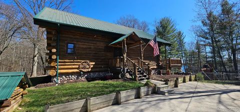 6135 E Ridge Avenue Sheridan Township MI 49410