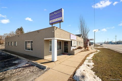 4680 Dixie Highway Waterford Charter Township MI 48329