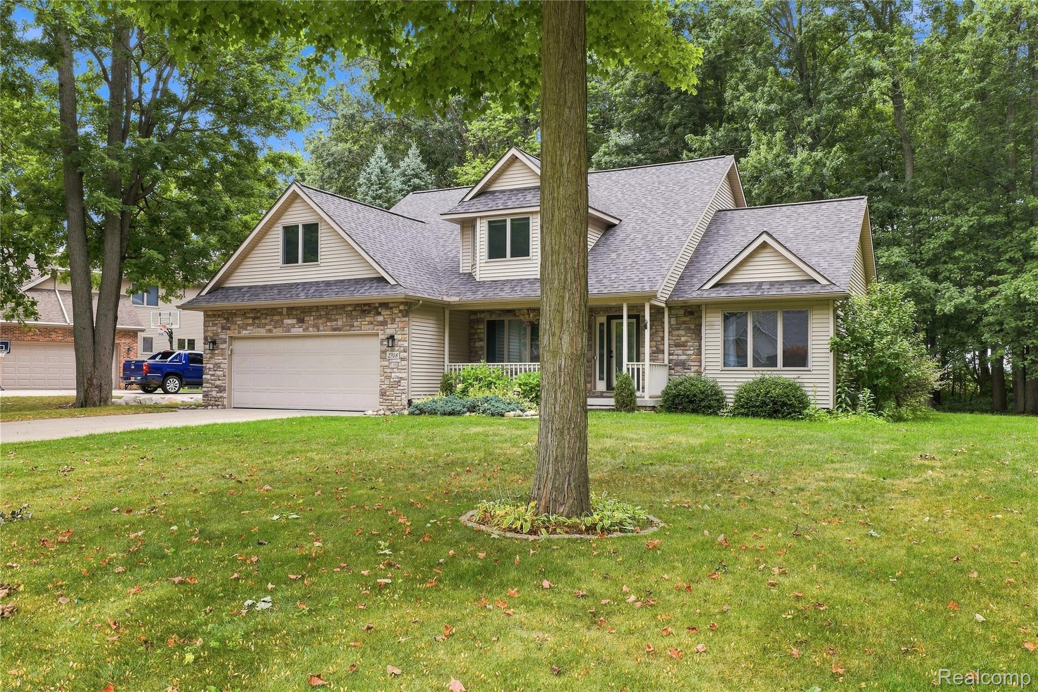 2318 Flagstone Drive