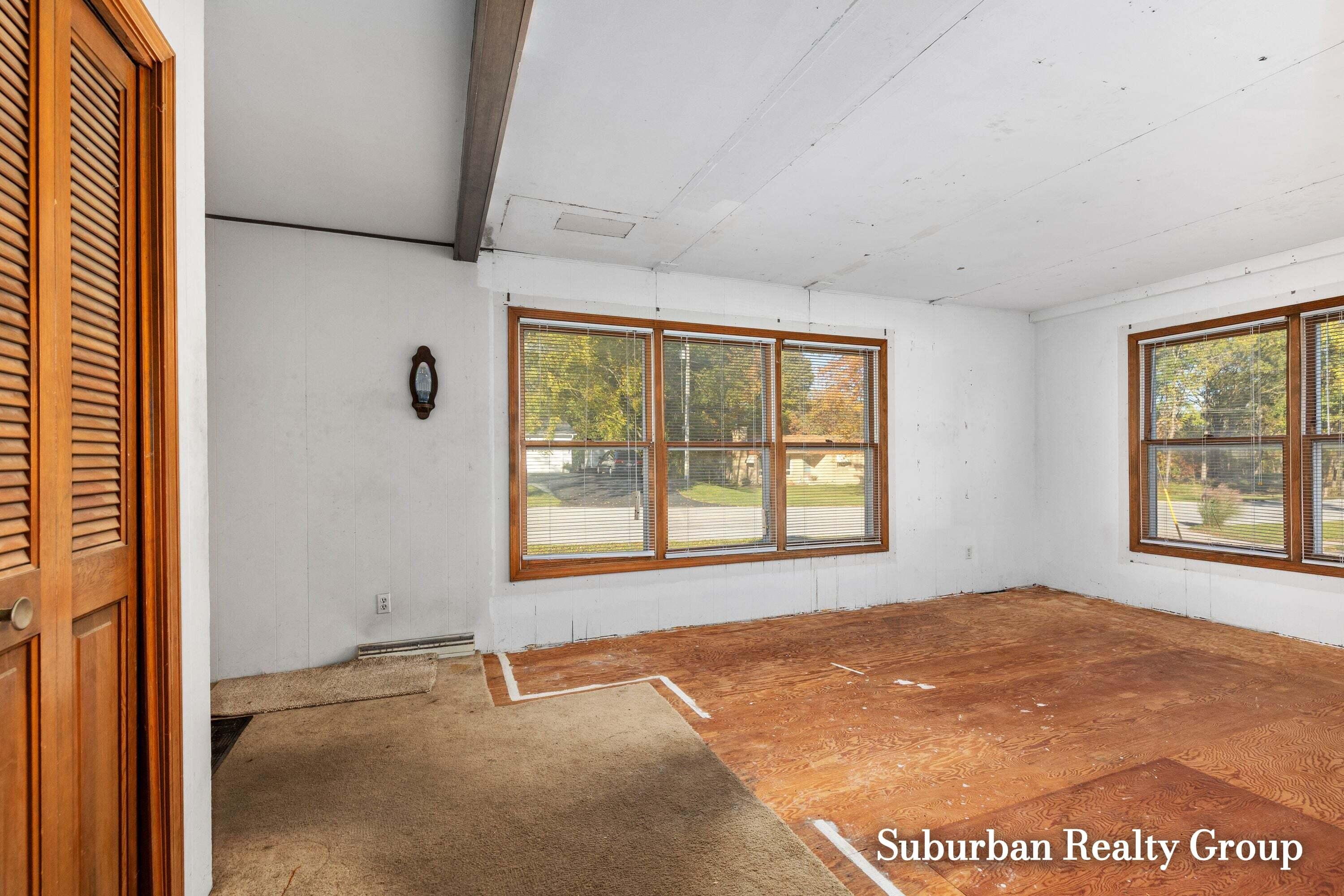 2944 Bauer Road