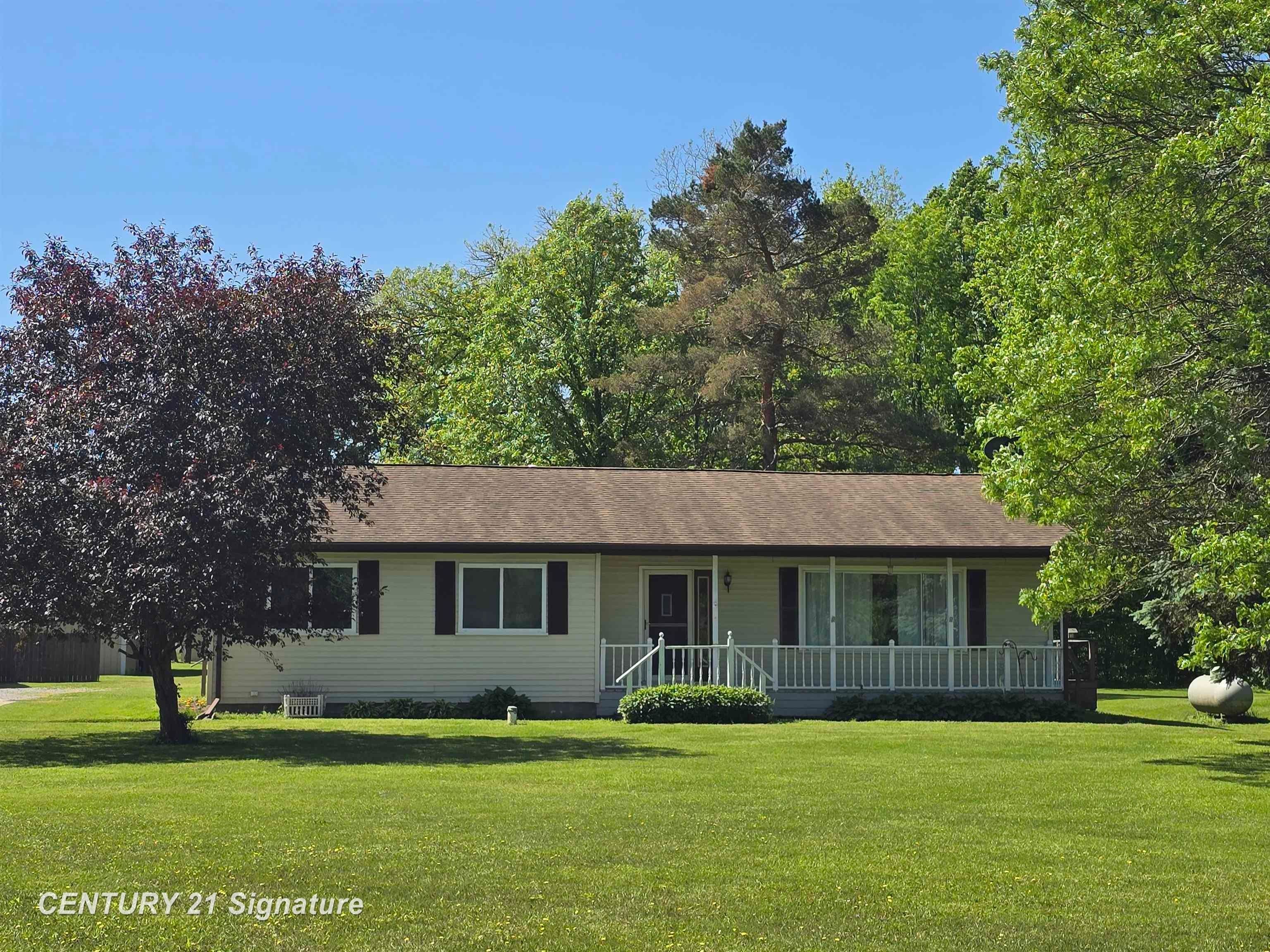 1162 E Farrand Road