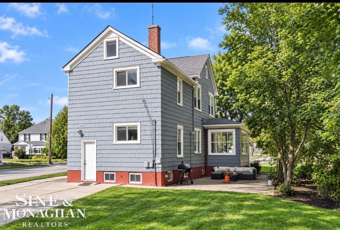 183 Robertson Street