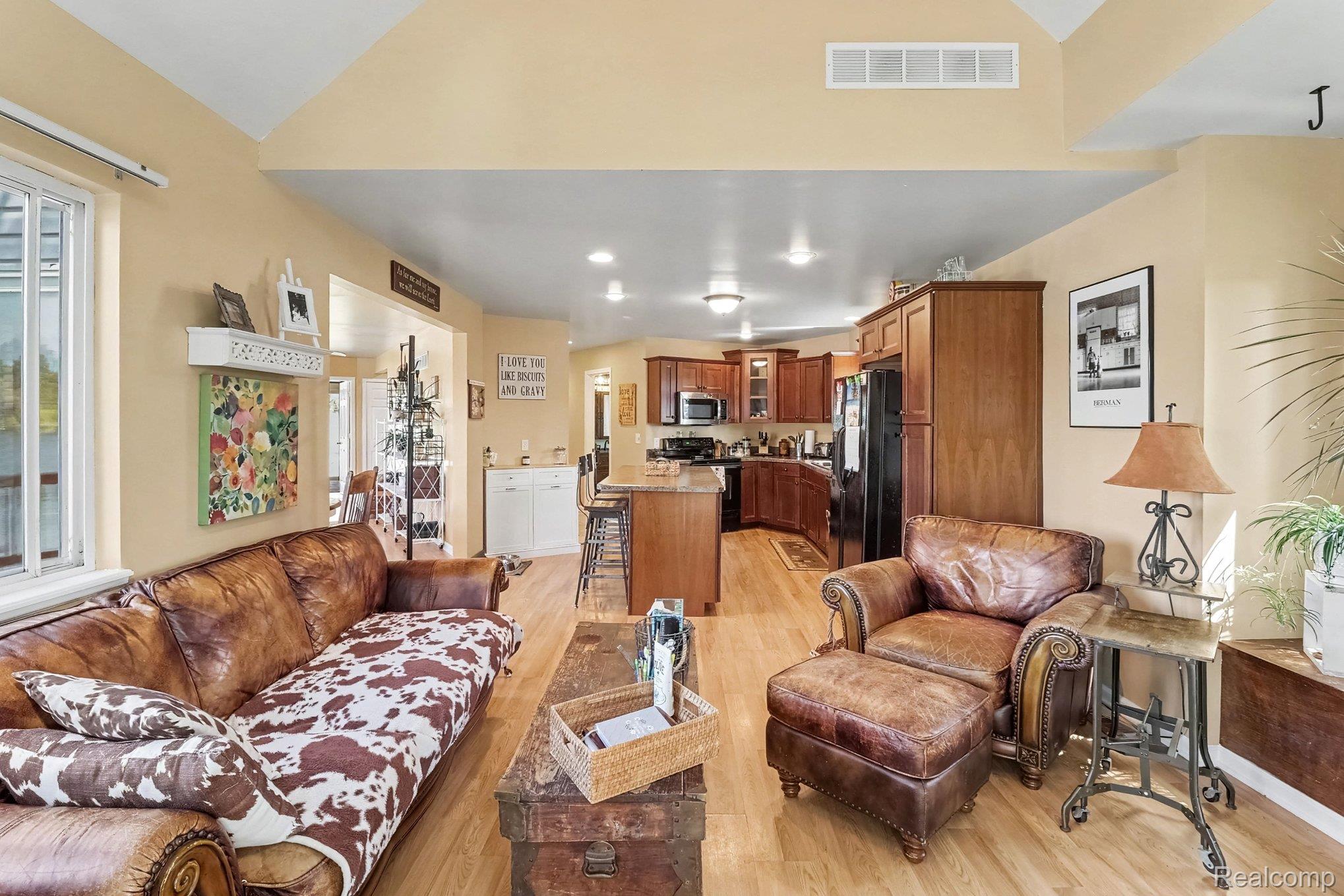 525 Hillwood Road
