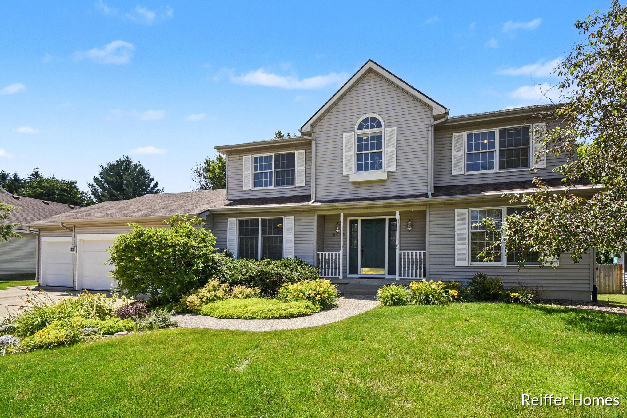 5115 Amanda Drive SW