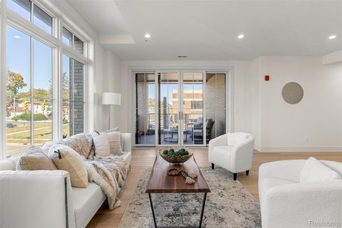 156 N Center Unit 202 Northville City MI 48167