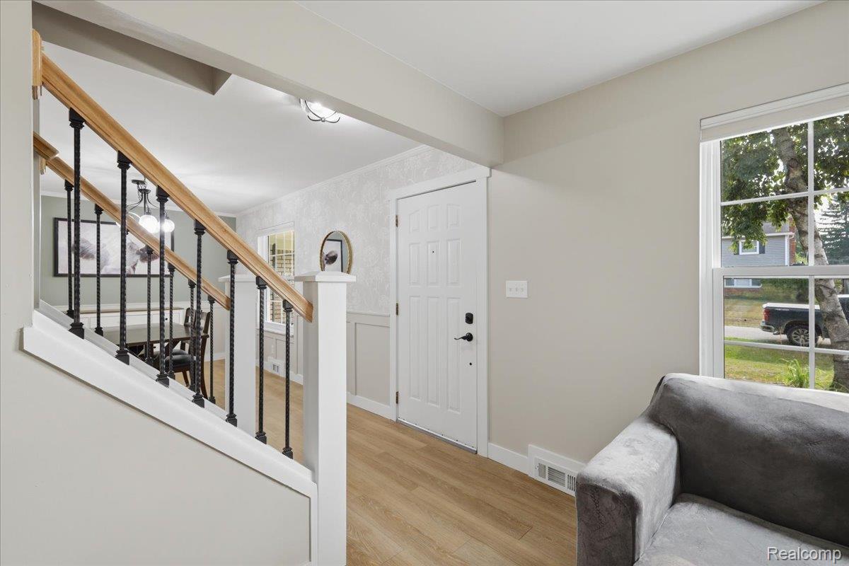 3225 Golfhill Drive