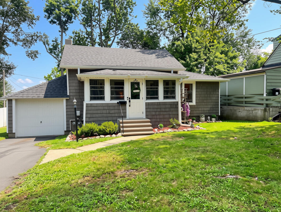 19 Frisbie Street