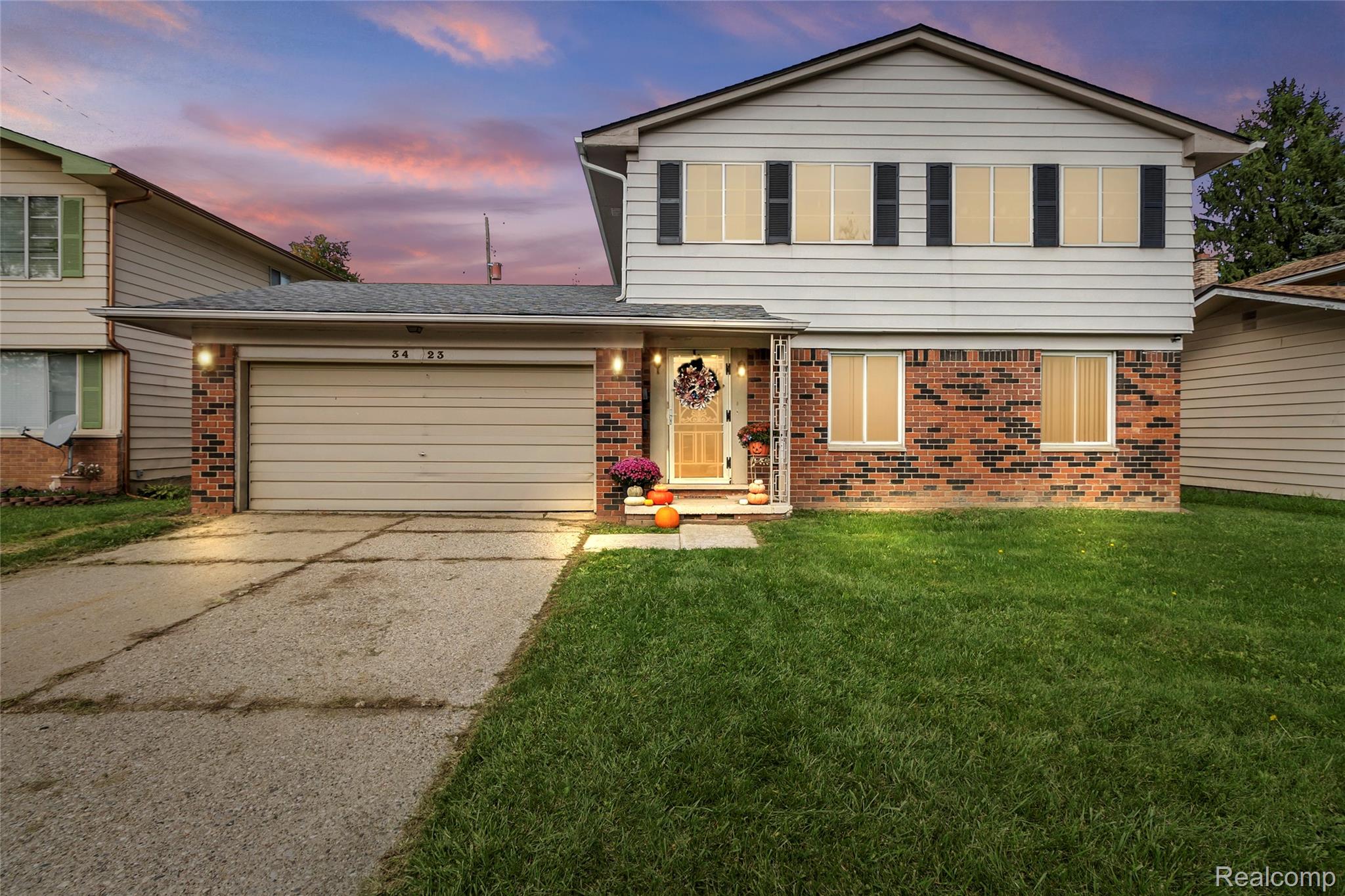 3423 Brimfield Drive